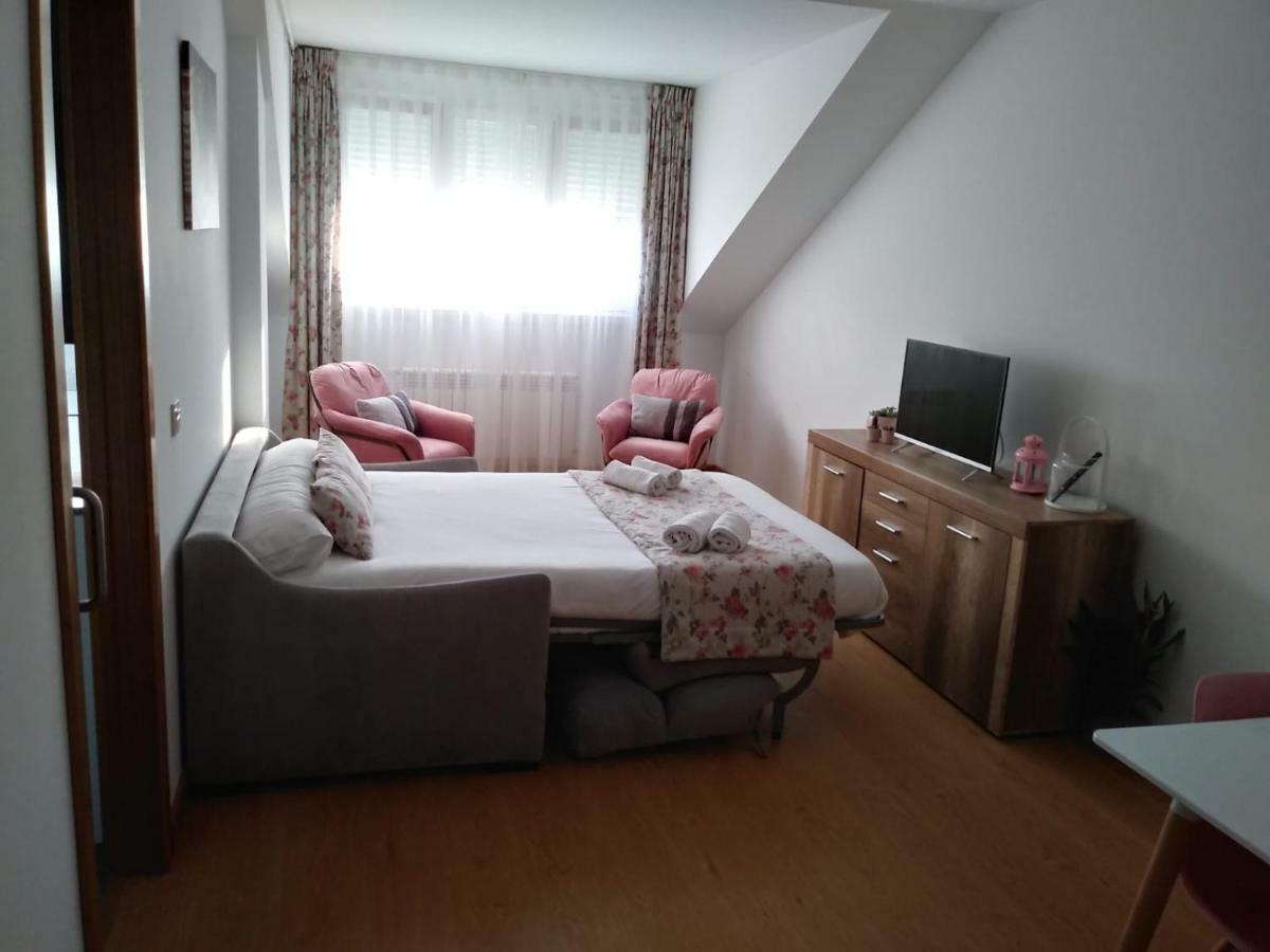 Telena Apartman Onís Kültér fotó